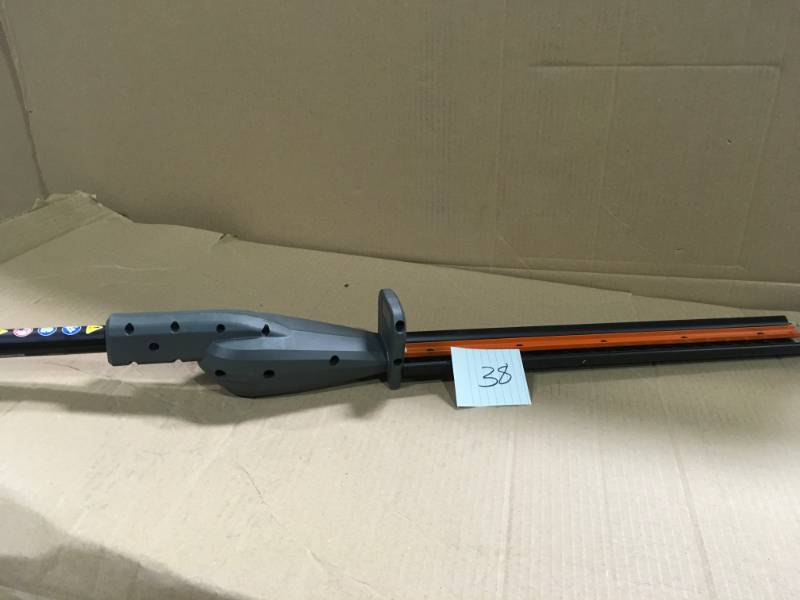 lot 38 image: RYOBI Expand-It 17-12 in. Universal Hedge Trimmer Attachment in good condition