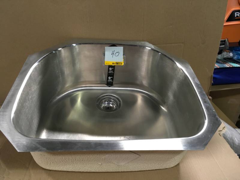 lot 40 image: Signature Plus Undermount Stainless Steel 24 in. Single Bowl Kitchen Sink not used