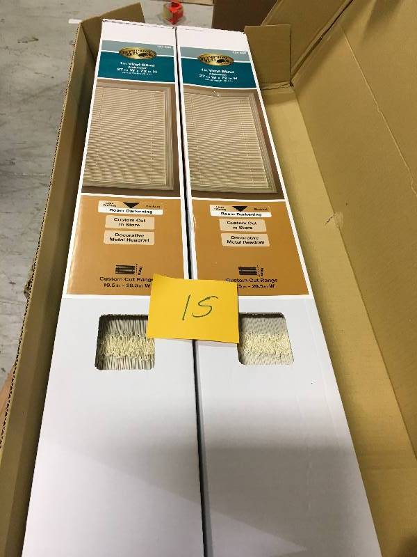 lot 15 image: White Cordless 1 in. Vinyl Blind 27 in. W x 72 in. L not used