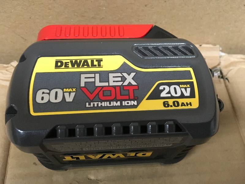 lot 25 image: DEWALT FLEXVOLT 20-Volt60-Volt MAX Lithium-Ion Battery Pack in good condition
