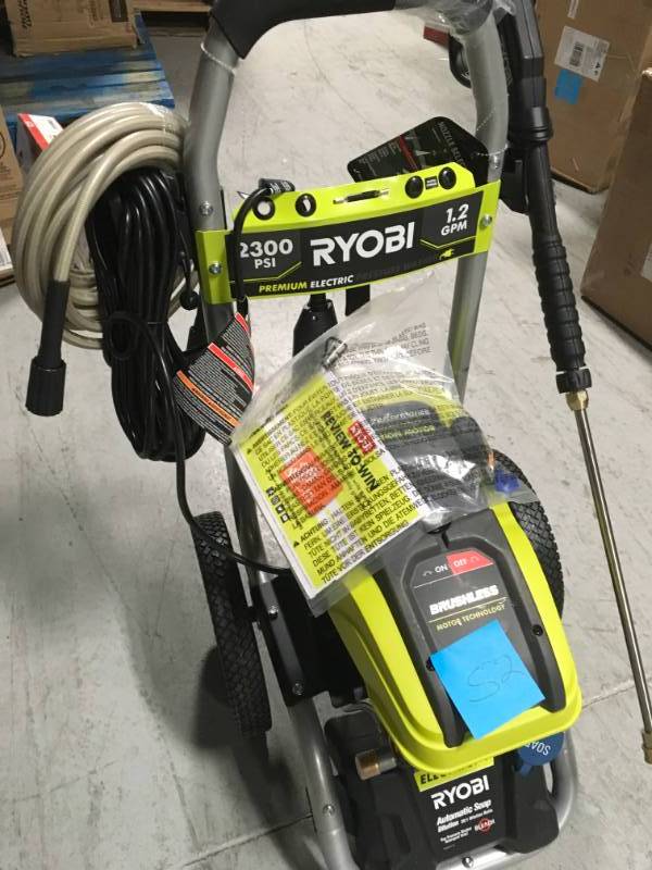 RYOBI 2,300 PSI 1.2 GPM High Performance Electric Pressure Washer PLEASE SEE PIC BROKEN DAMAGE