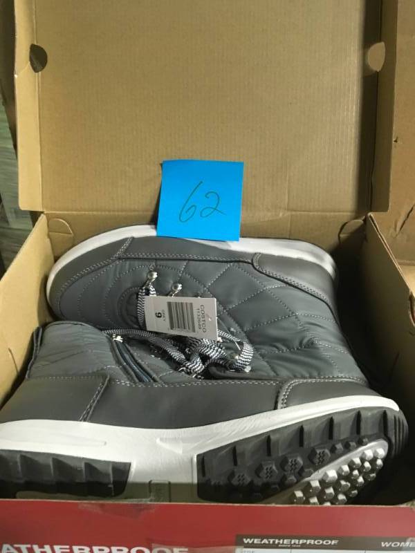 Womens Weatherproof Katie Sneaker BootS Size 9 Grey not used
