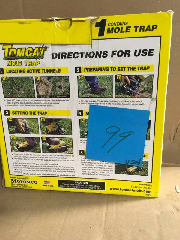 TOMCAT Outdoor Rodent Trap in good condition