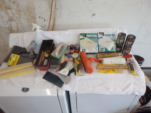 lot 36 image: Painting and Drywall Supplies
