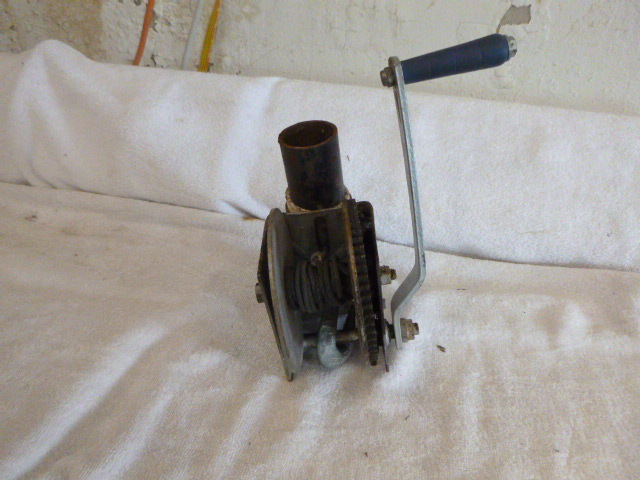 lot 41 image: Dutton Lainson Hand Winch