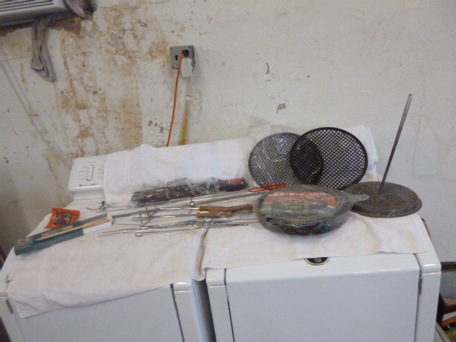 lot 51 image: Camping Items