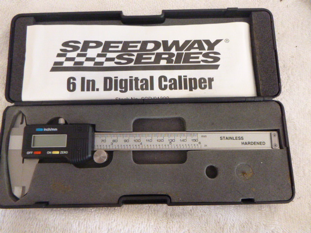 lot 13 image: Speedway Series 6 Digital Caliper