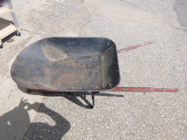 lot 112 image: Wheel Barrow