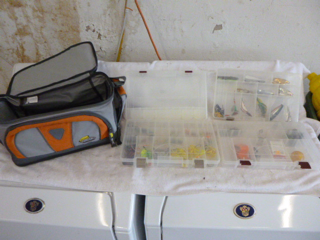 lot 126 image: Plano Guide Series Soft-Sided Tackle Box