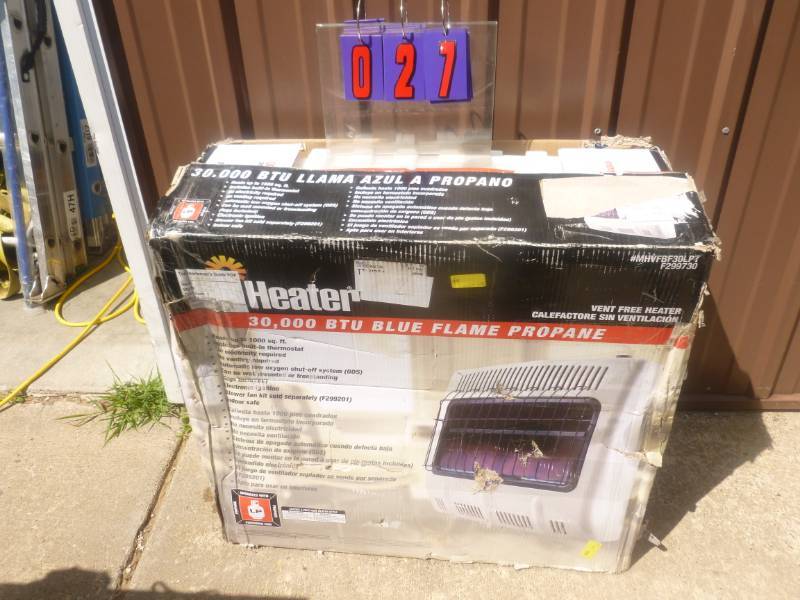 lot 27 image: Mister Heater 30000 BTU Propane