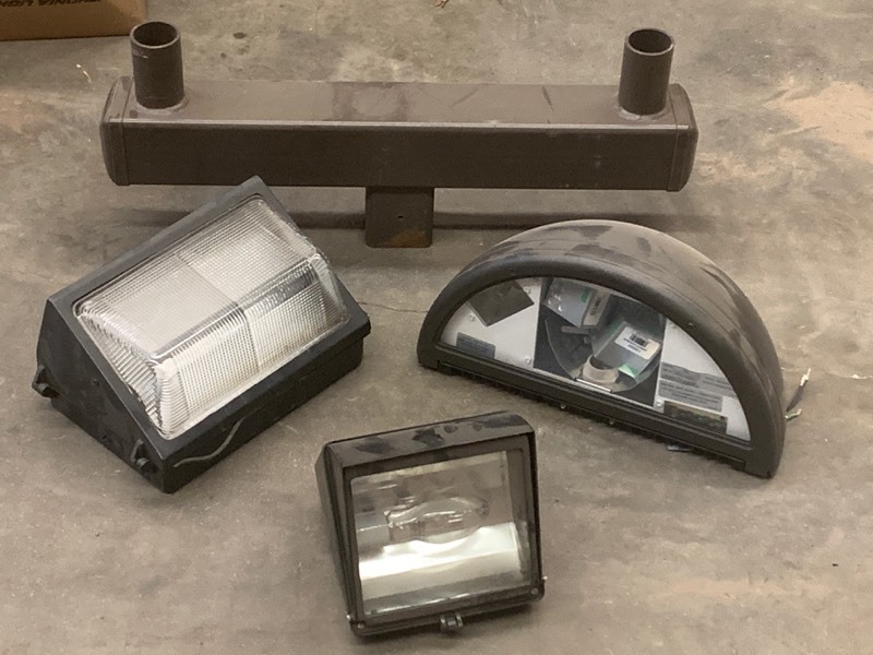 lot 49 image: Lot Of (3) Outdoor Light Fixtures & (1) Post-Mount