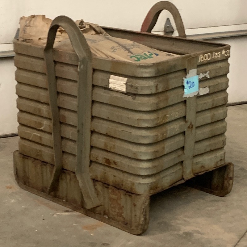 lot 20 image: Steel Material Crate Full Of Welding Flux