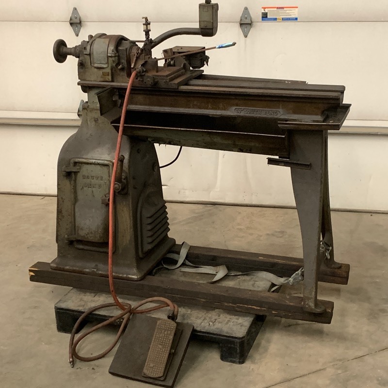 lot 4 image: South Bend Industrial Metal Lathe