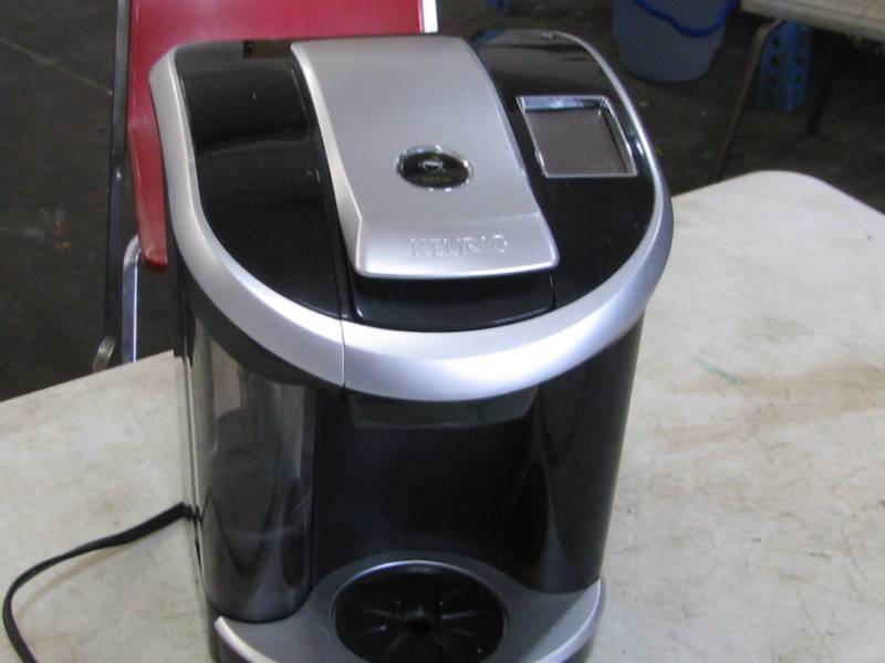 lot 52 image: Keurig Coffee Maker