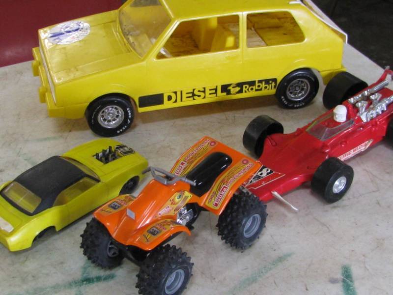 lot 55 image: Tonka 4-Wheeler