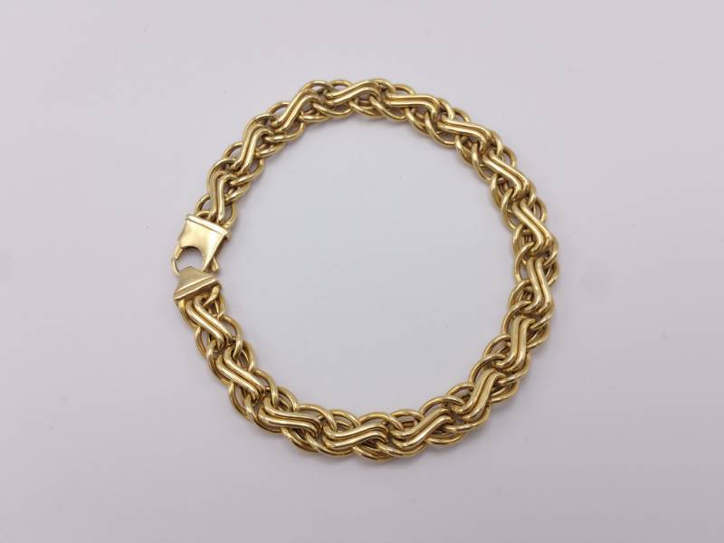 lot 29 image: Italian 14k Yellow Gold Ladies Bracelet