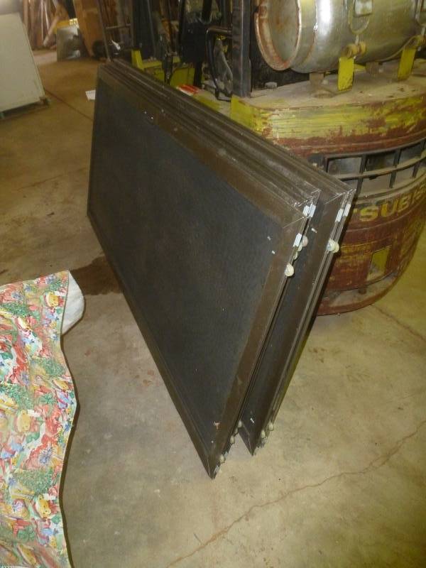 lot 36 image: Aluminum Patio Door Screens