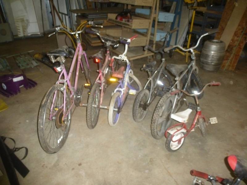lot 50 image: Assorted Bikes 20 Group