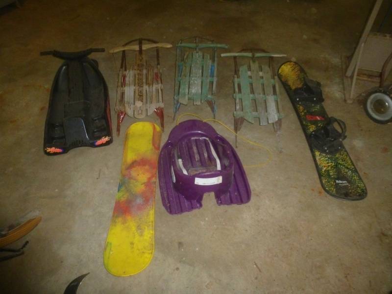 lot 51 image: Antique Sleds Assorted