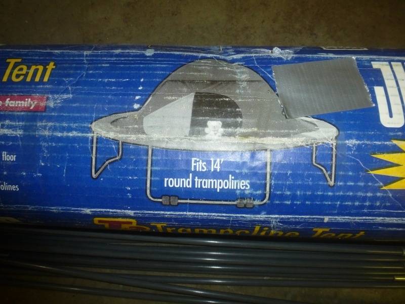 lot 53 image: Trampoline Tent