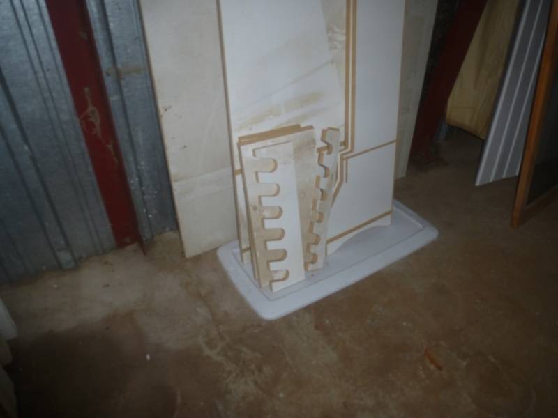 lot 64 image: Gun Cabinet Parts