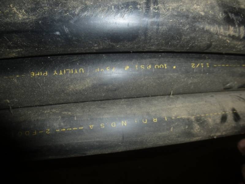 lot 67 image: Water Pipe 1 12