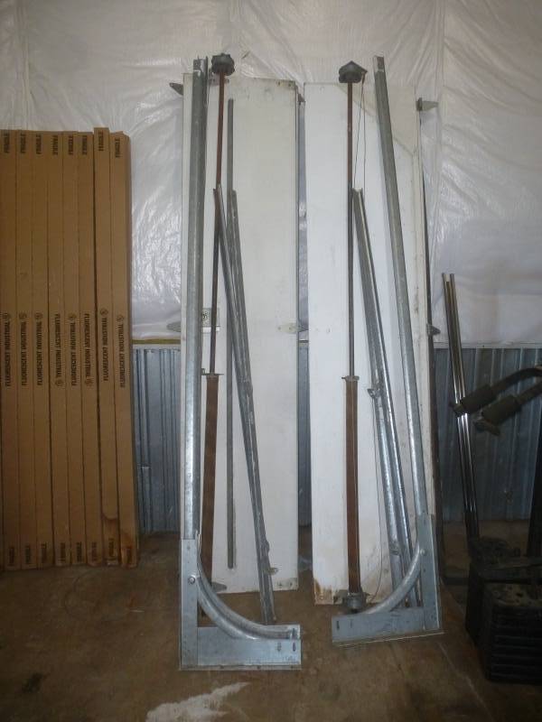 lot 71 image: Garage Doors x 2