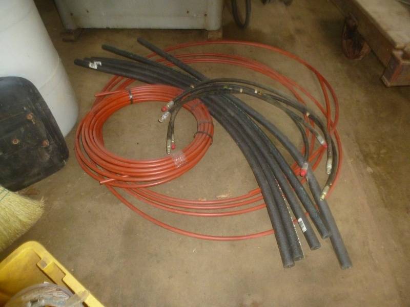 lot 91 image: Pex Pipe