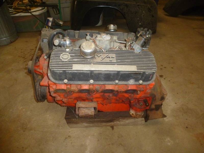 lot 98 image: Chevrolet 402 Big Block V8 Engine