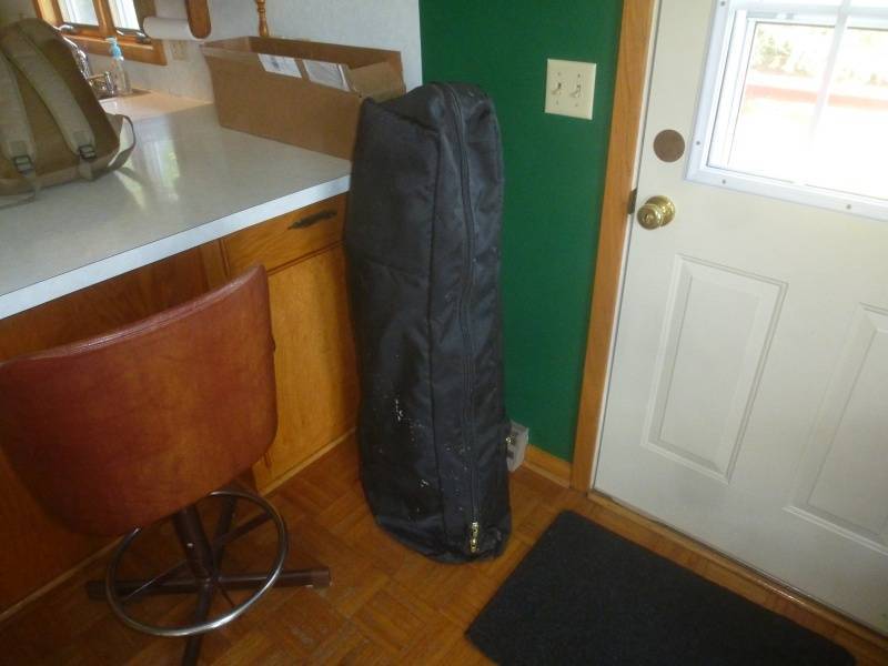 lot 109 image: Golf Club Set With Travel Bag