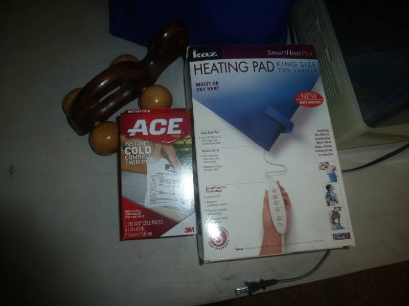 lot 141 image: Bionair Dehumidifier, Ace Bandages, Heating pad