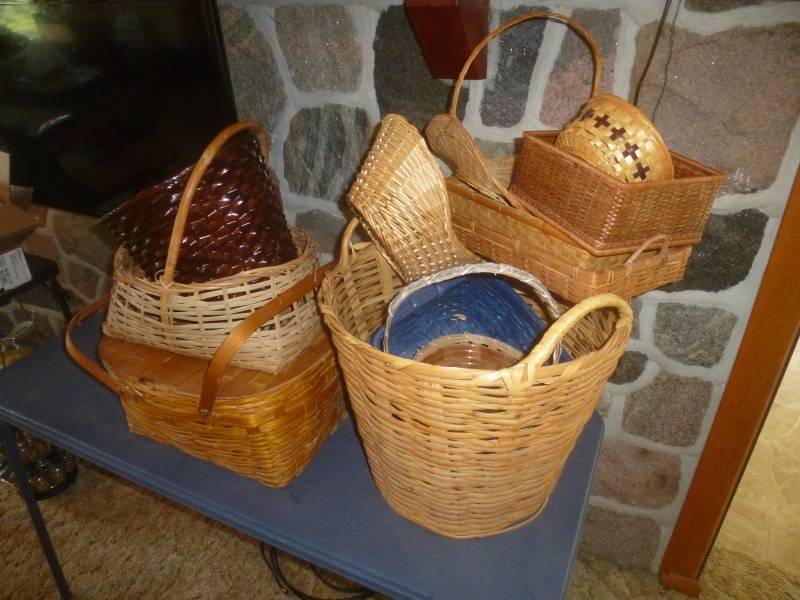 lot 159 image: Wicker Basket Collection