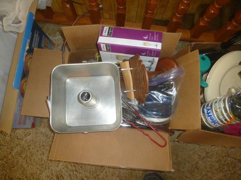 lot 162 image: Kitchen Utensils