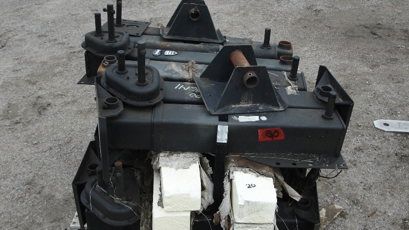 13- Binkley LDG GR 15..5 travel low shoe pn LG5003-500000 landing leg
