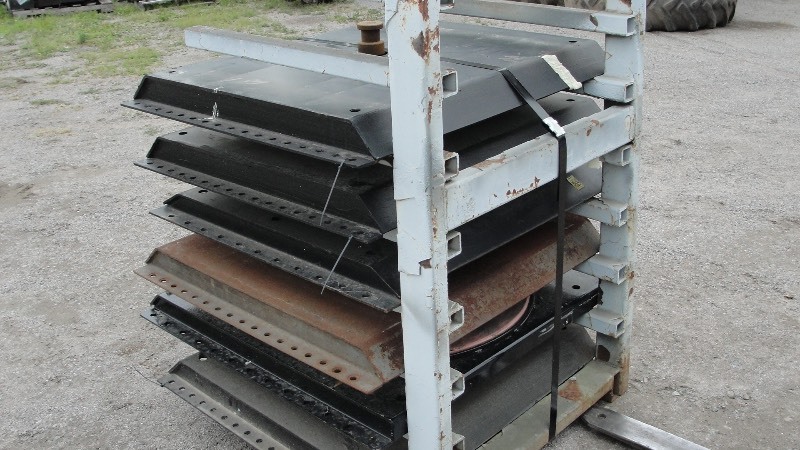 6- FIFTH WHEEL PLATES