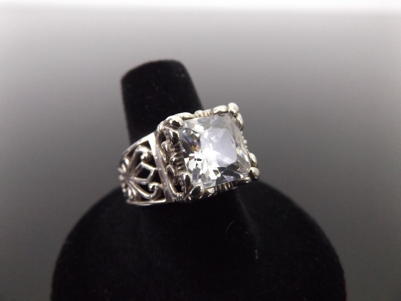 .925 Sterling Silver SILPADA Crystal Cocktail Ring Size 8