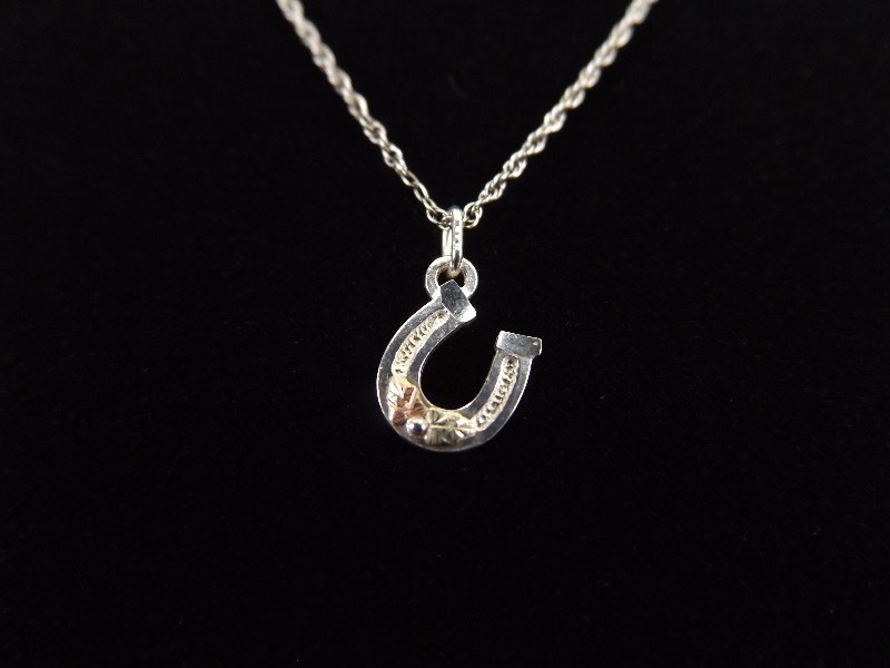 12k Black Hills Gold .925 Sterling Silver Horseshoe Pendant Necklace