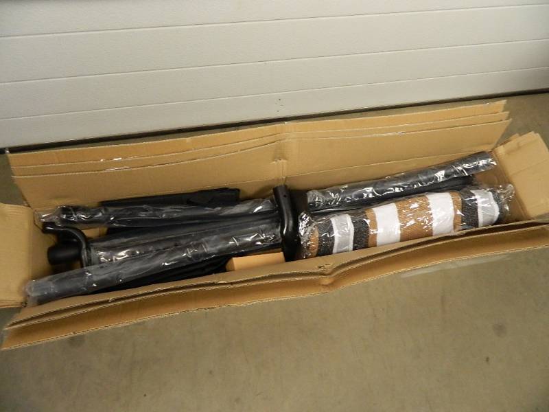 lot 7 image: New Hammock with Portable Stand and Bag