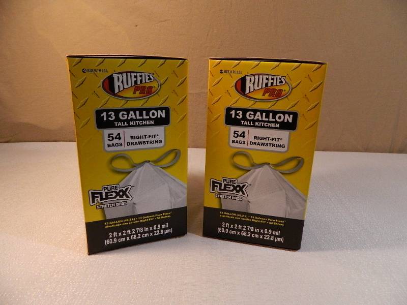 lot 17 image: 108 New Tall Kitchen Garbage Bags