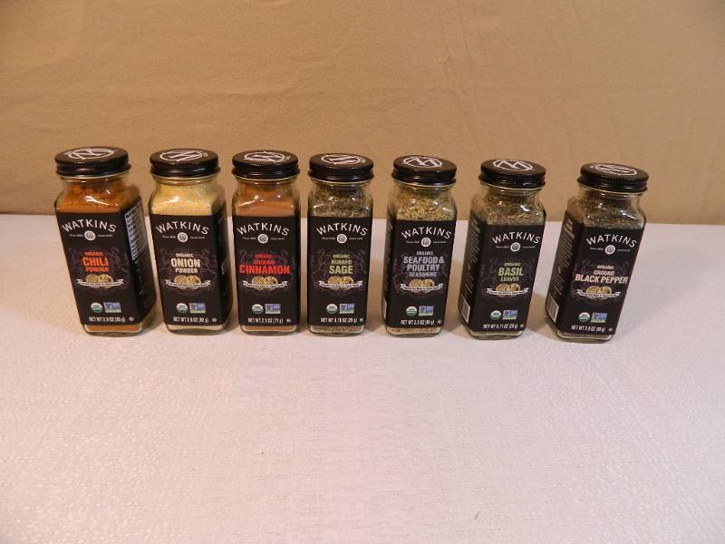 lot 41 image: 7 New Watkins Spices