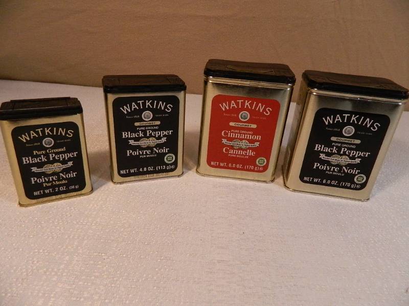 lot 46 image: 4 New Watkins Spices