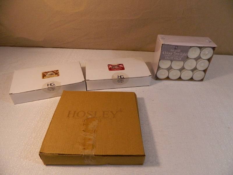 lot 72 image: 158 New Tealight Candles