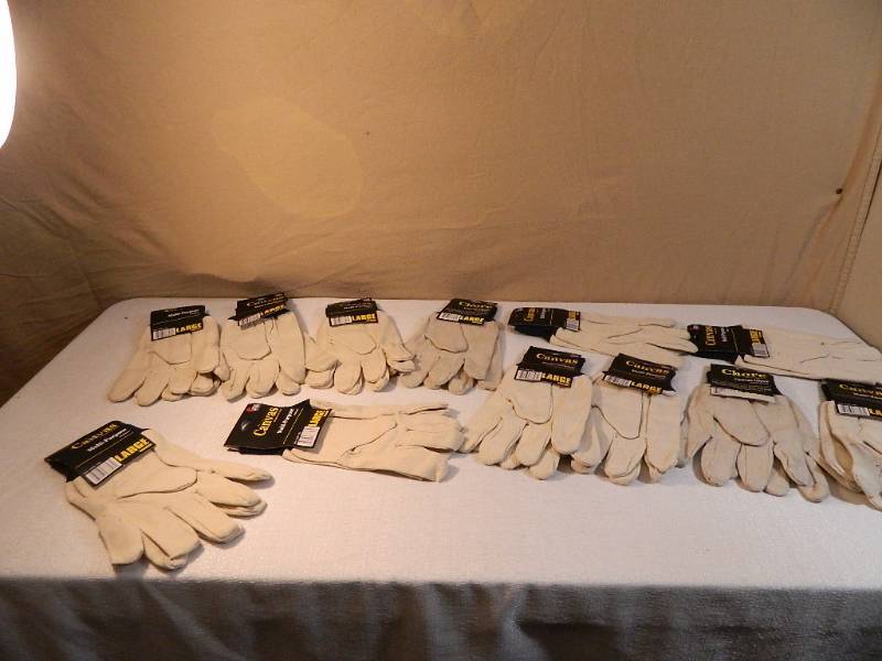 lot 80 image: 12 New Pairs of Canvas Multi Purpose Gloves