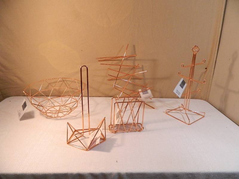 lot 83 image: New Rose Gold Metal Kitchen Accessories