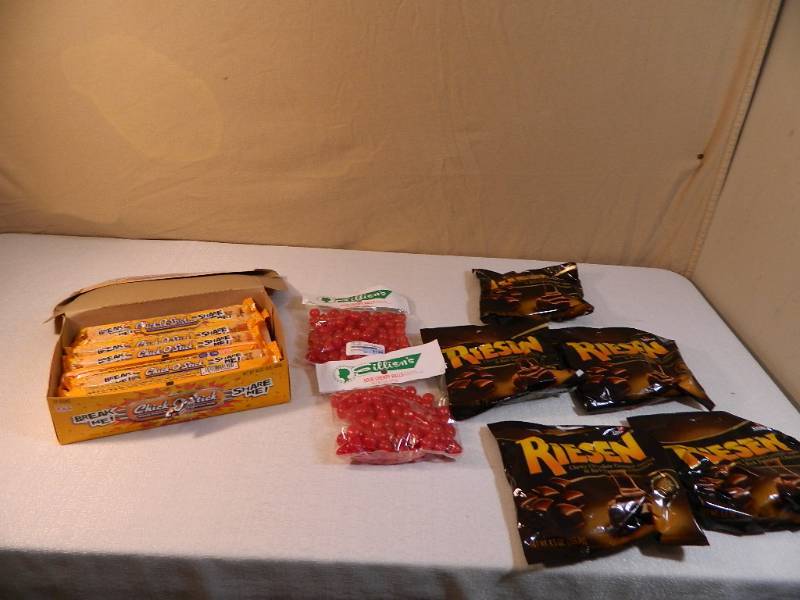 lot 90 image: New Candy