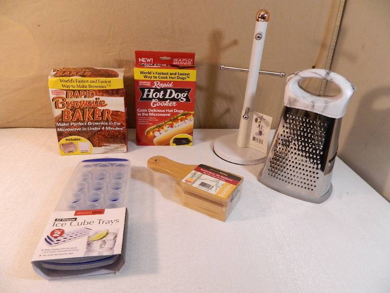 lot 92 image: New Kitchen Items