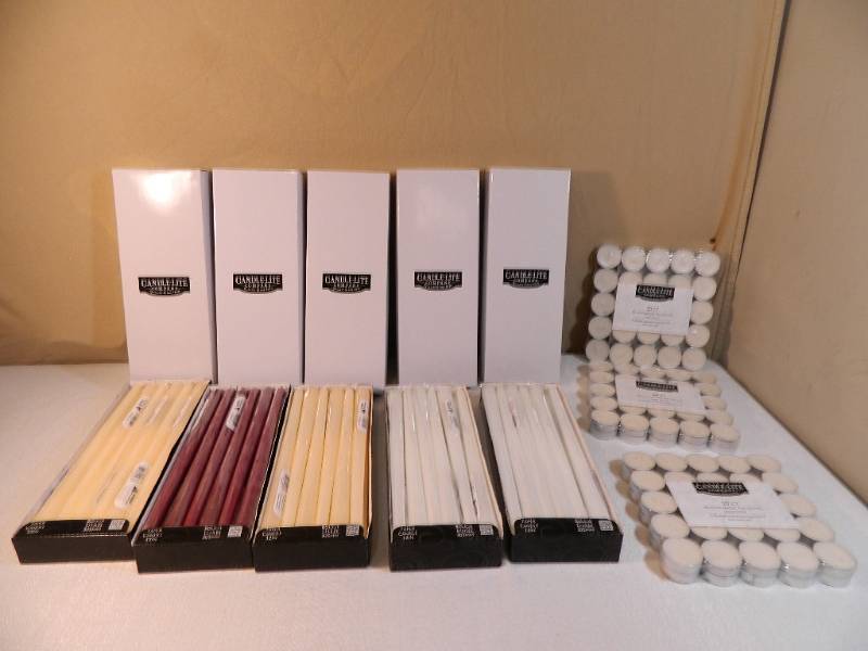 lot 93 image: Huge Assortment of New Candles