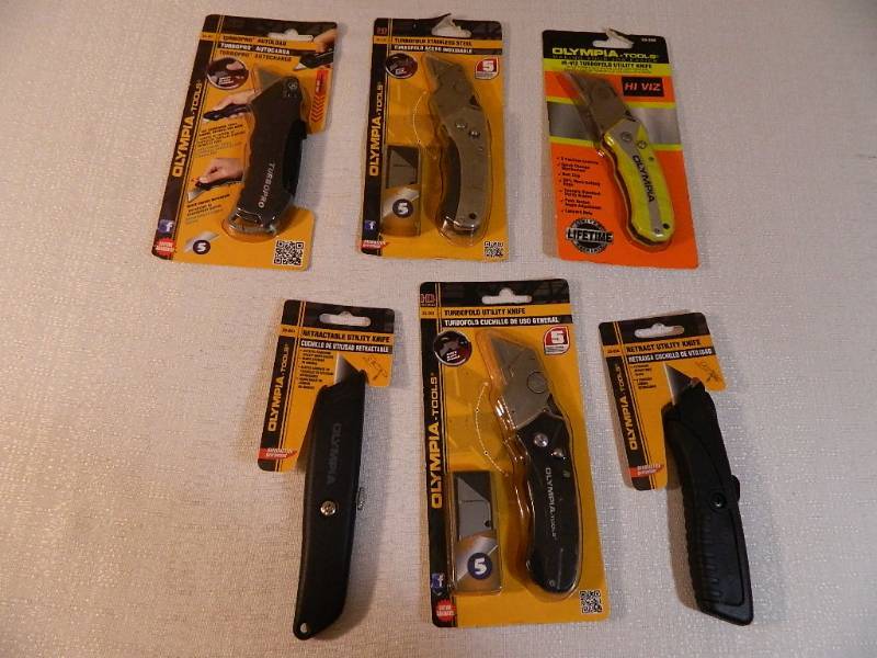 lot 95 image: 6 New Utility Knives