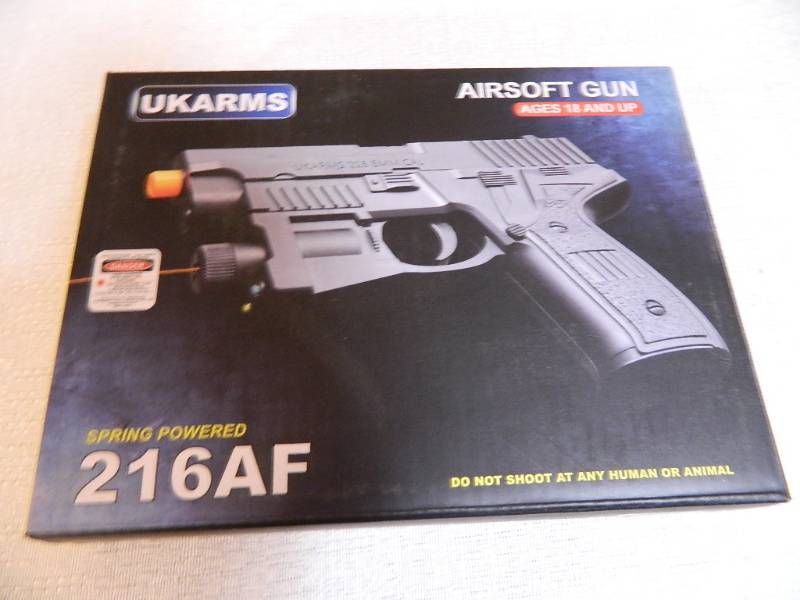 lot 140 image: New Airsoft Pistol