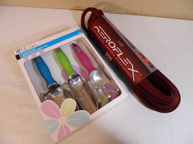 lot 150 image: New Expanding Hose, Garden Tools